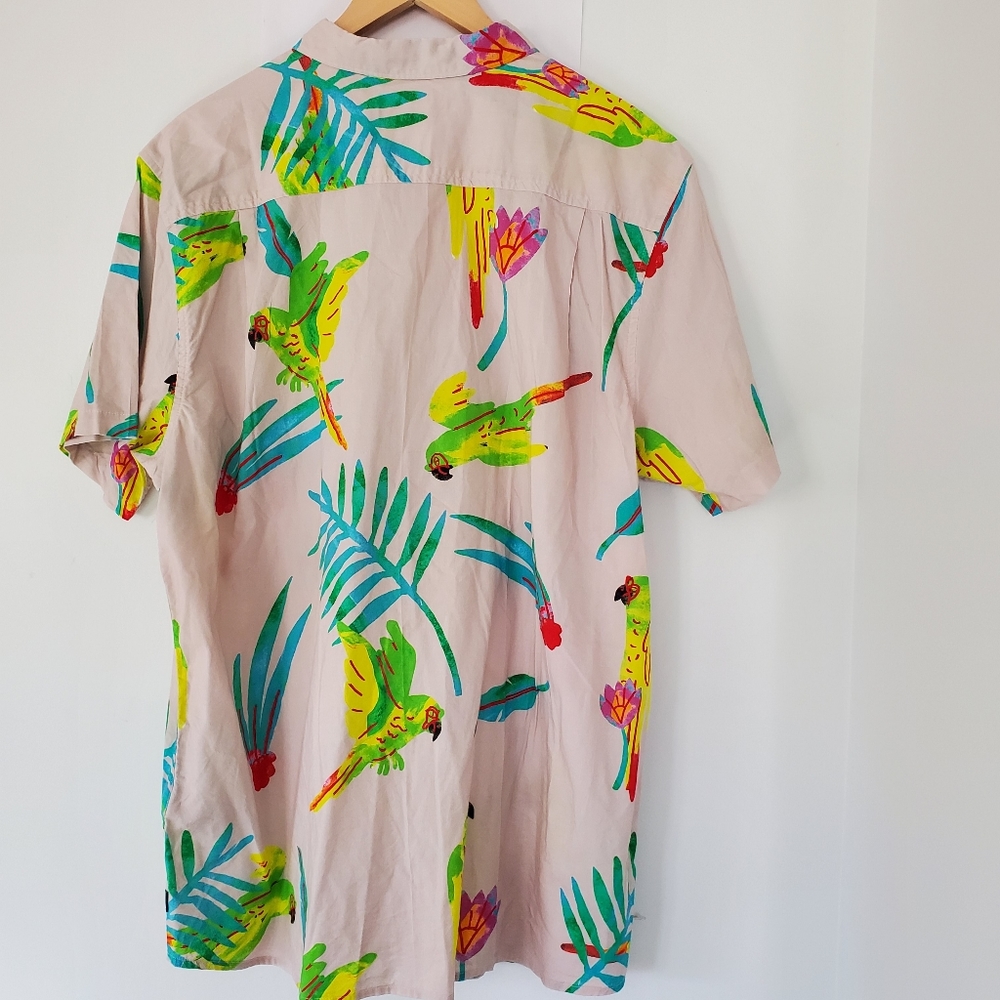 ROARK Men XL Journey Macaw Tan Tropical Button SS Shirt Logo Casual Island Vacay - Picture 10 of 15